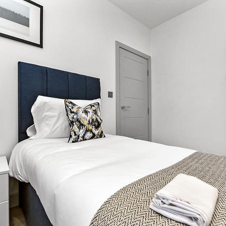 Amazing 2 Bedroom Apartment In Greater ロンドン エクステリア 写真
