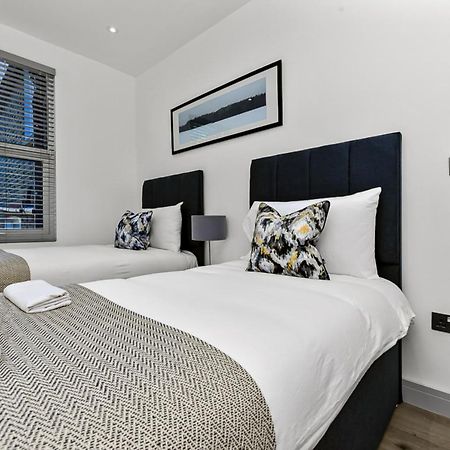 Amazing 2 Bedroom Apartment In Greater ロンドン エクステリア 写真