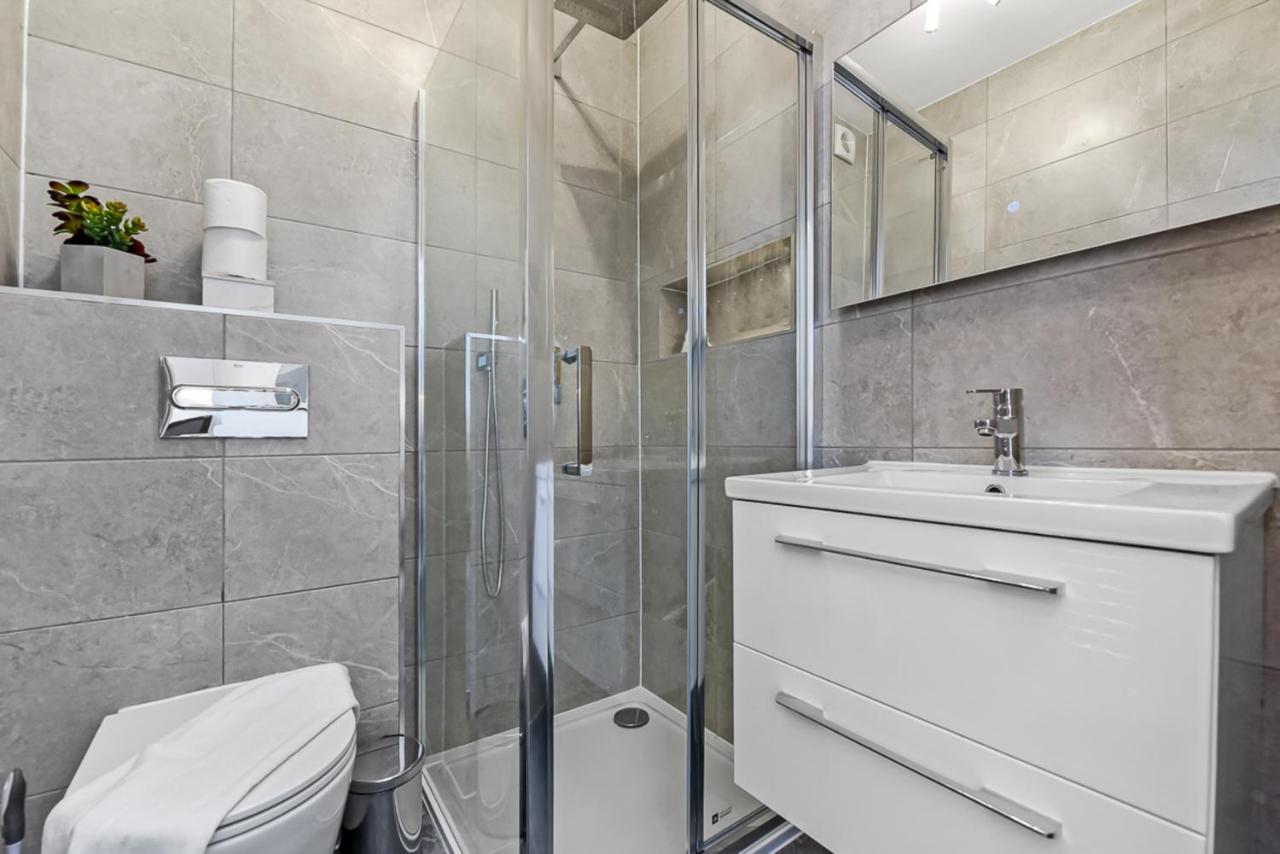 Amazing 2 Bedroom Apartment In Greater ロンドン エクステリア 写真